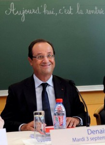 Hollande dans une école rentrée 2013