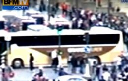 pillage d'un bus de touristes à Paris